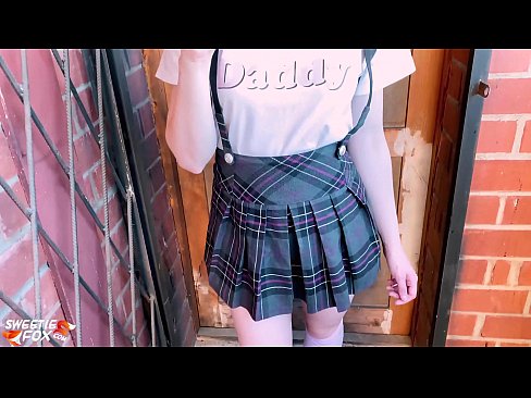 ❤️ Школачы Сосут анын Дик терең жана трахает ордуна класстар. ❤️❌ Анальный порно боюнча порно ky.sexeey.ru ️❤